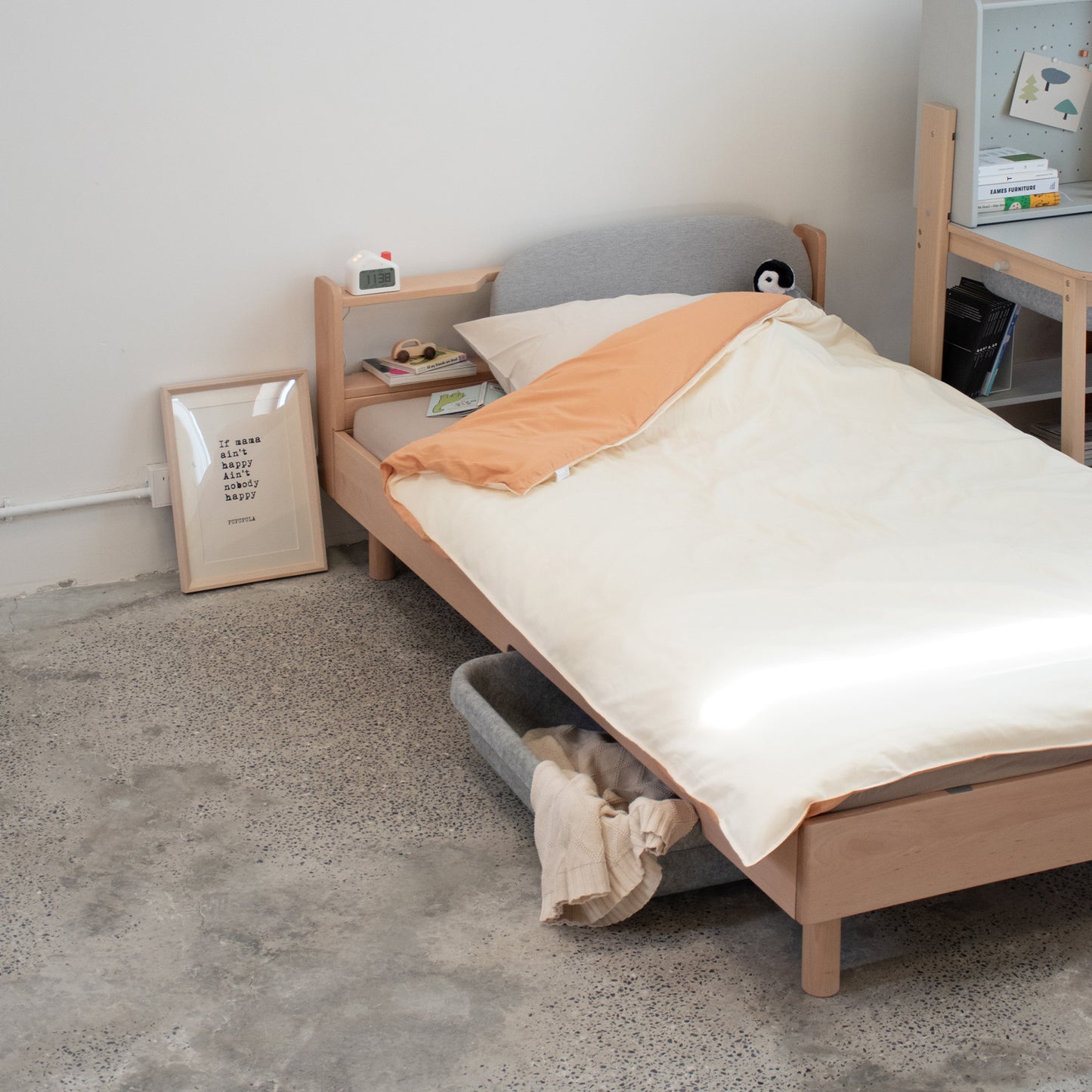 No. 1 Bed with Padded Headboard