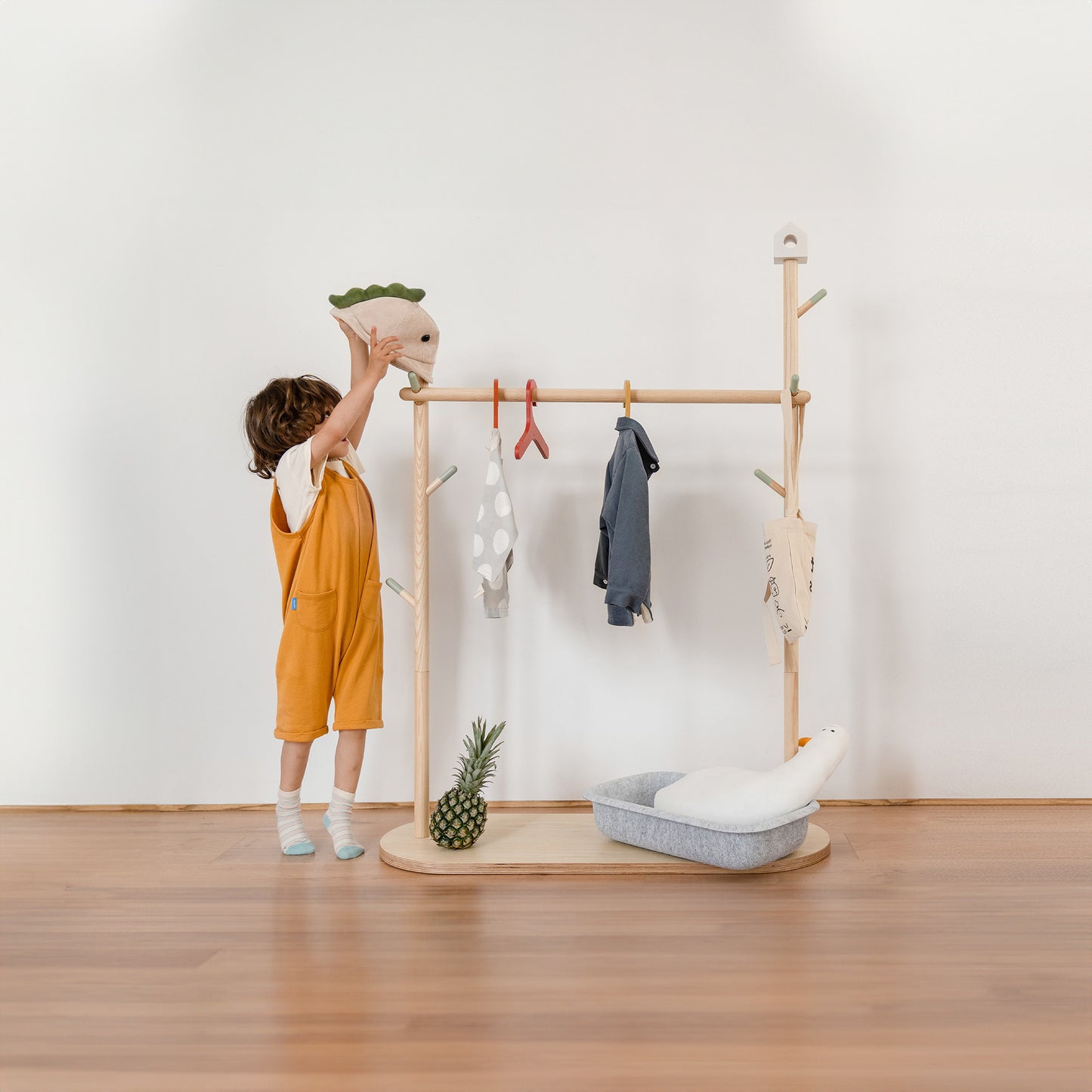 Tree Clothes Stand