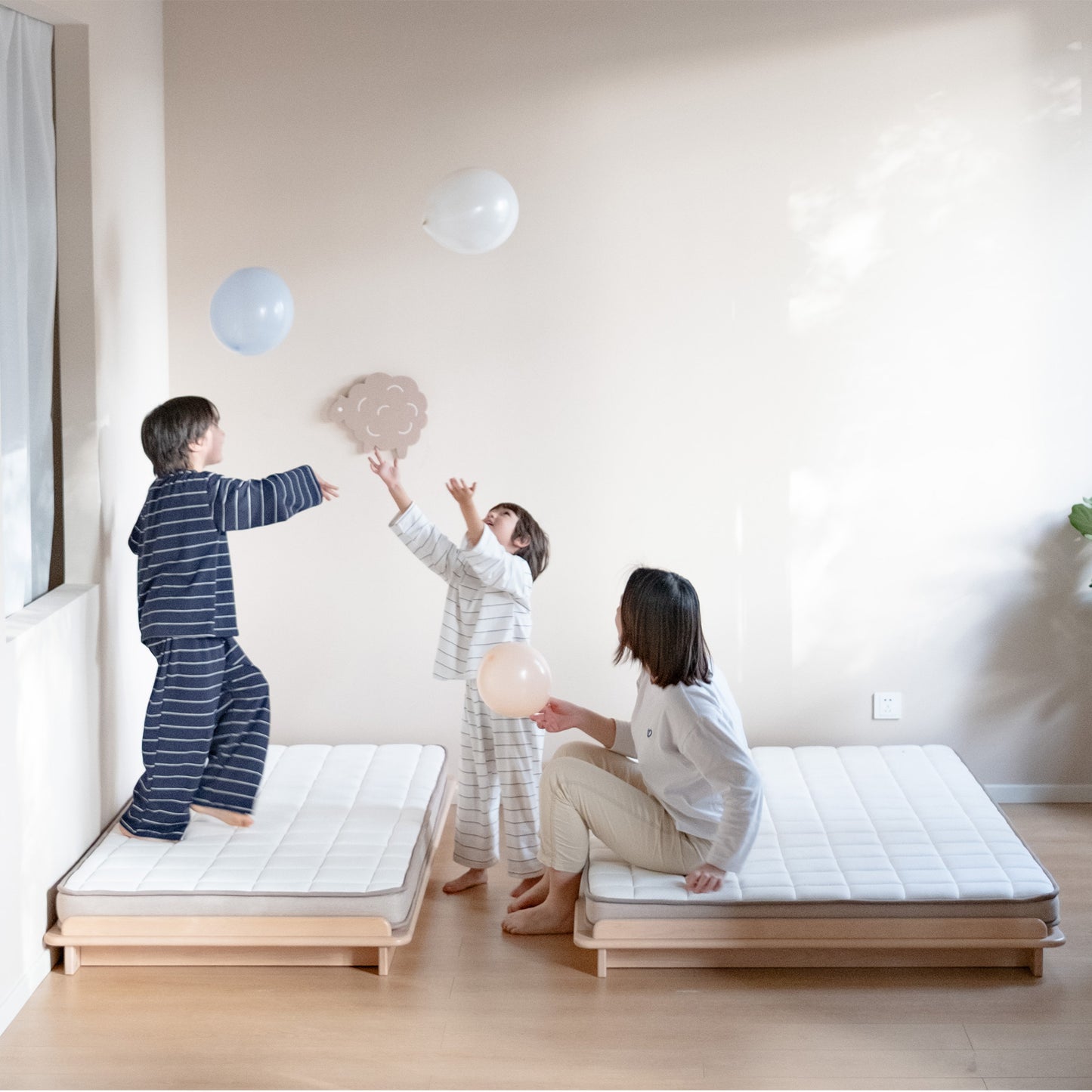 Building Blocks Modular Montessori Floor Bed