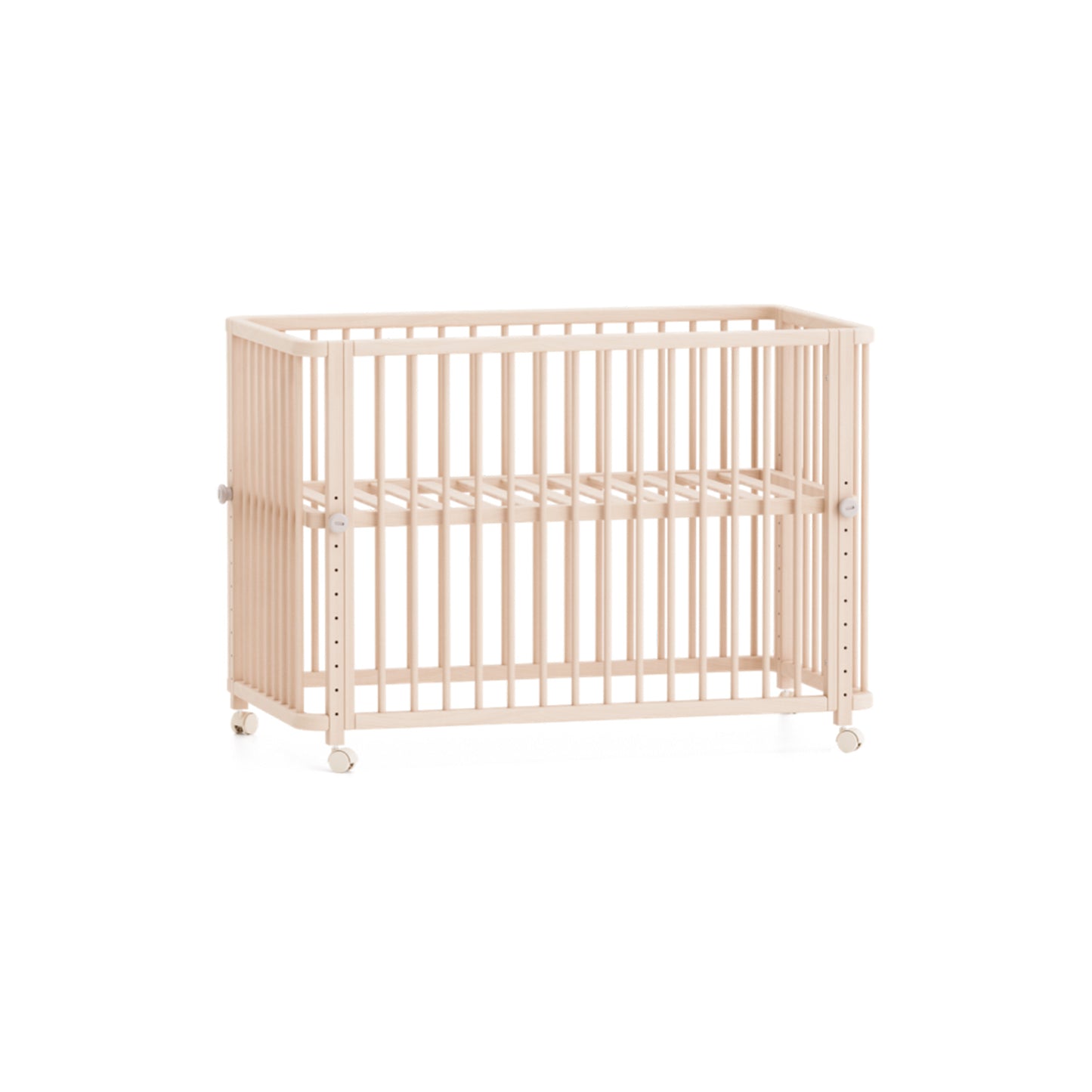 Kick It! 4-in-1 Baby Cot