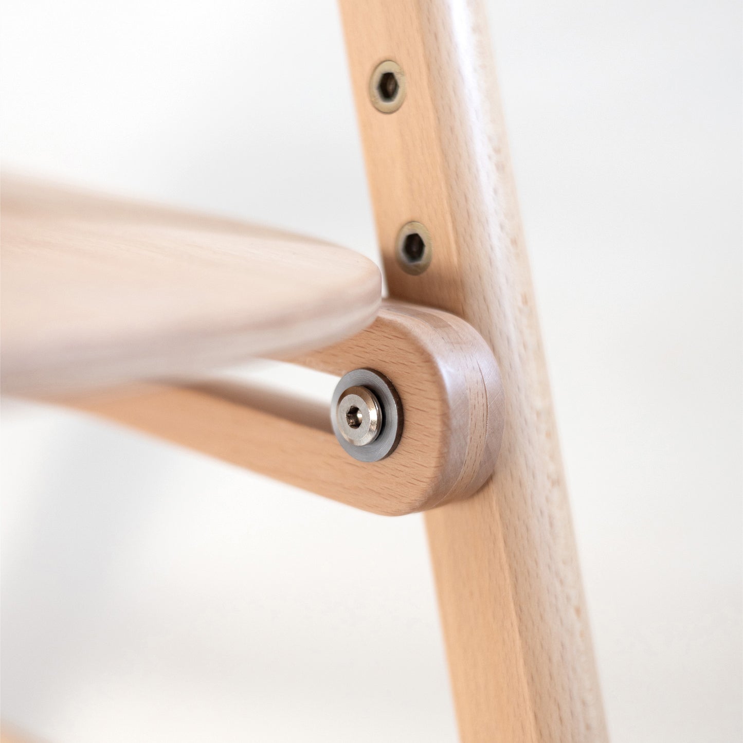 No. 1 Study Growing Chair