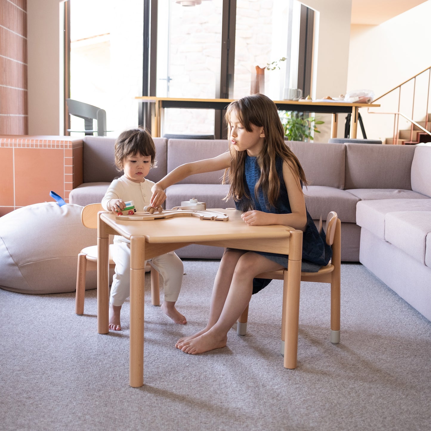 Snowy Paws Play Table & Chair